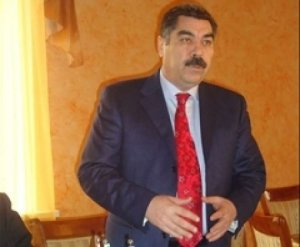 Sabirabadın deputatı “saqqal qalmaqalı”ndan danışdı