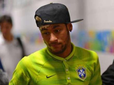 Braziliya millisində yeni kapitan - Neymar