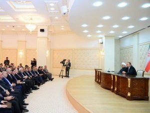 Prezidentlərin iştirakı ilə Azərbaycan-İran biznes forumu keçirilib