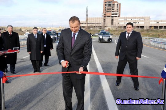 İlham Əliyev Dövlət Neft Fondunun yeni binasının açılışında