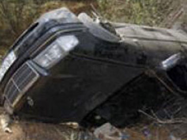 "Mercedes" aşdı: qadınlar və 6 yaşlı uşaq yaralandı