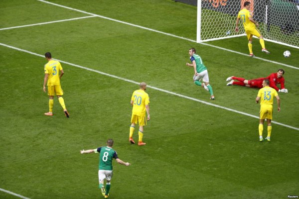 Ukrayna-Şimali İrlandiya-0:2 (İkinci hissə)