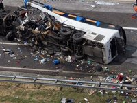 Sərnişin avtobusu DƏHŞƏTLİ QƏZA törətdi: 16 ölü, 12 yaralı