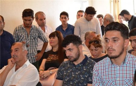  Rauf Arifoğlu İctimai Fikir Akademiyasının qonağı oldu: 'Bizdə siyasilərin mətbuatla davranış kültürü yoxdur'