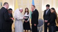Papayla prezident ailəsi bir-birinə nə bağışladı - [Video]