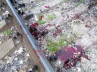 Qatarla mikroavtobus toqquşdu: 5 ölü