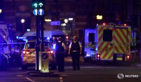 Londonda bir gecədə 3 terror: ölənlər var - VİDEO - FOTO