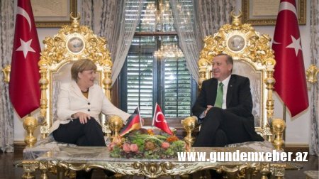 Britaniya mətbuatı: Almaniya Erdoğana yenə də mitinq icazəsi vermədi? 