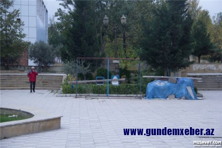 Xaləddin İsgəndərov "Heydər Əliyev parkı"nı hissə-hissə satır (FOTOLAR)