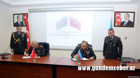 Azərbaycan-Türkiyə Yüksək Səviyyəli Hərbi Dialoq İclasının Protokolu imzalanıb