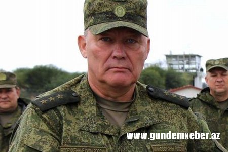 Rus general İrəvana gəldi: hərbi bazada yoxlama
