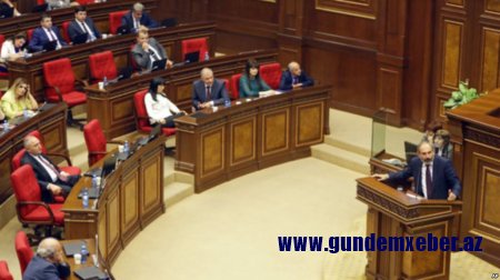 Ermənistan parlamenti Paşinyanın namizədliyinin əleyhinə səs verib