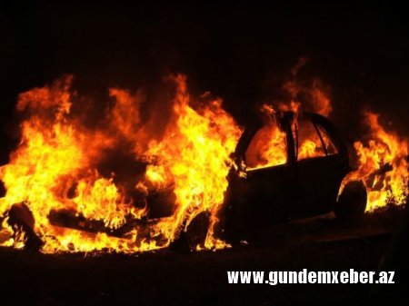 Sumqayıtda avtomobil parkında partlayış: 4 yaralı