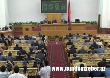 Ermənistan parlamenti toplana bilmir - Yetərsay alınmayıb