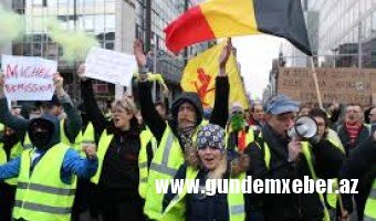 Fransadakı “Sarı Jiletlər” aksiyası Belçikaya sıçradı