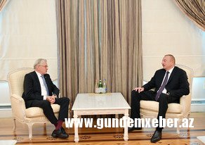 Prezident İlham Əliyev Niderland-Azərbaycan Dostluq Qrupunun sədrini qəbul edib