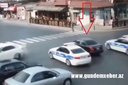 Bakıda "avtoş" polisləri arxasına salıb şəhəri bir-birinə qatdı (VİDEO)
