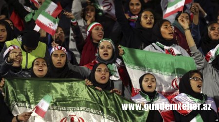 İran oktyabrda qadınların Dünya kubokunun seçmə oyununu stadionda izləməsinə icazə verəcək