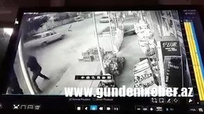 Cəlilabadda azyaşlının avtomobillə vurulduğu anın dəhşətli görüntüləri - VİDEO