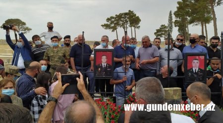 Şəhid general-mayor Polad Həşimovun büstü hazırlanıb