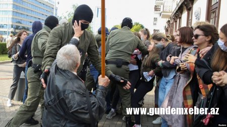 Minskdə 40-a yaxın etirazçı qadın həbs edilib