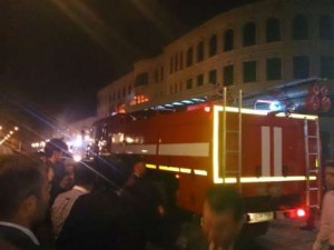 Sumqayıtdakı “Karvan” ticarət mərkəzi yenə yandı: 1 ölü, 5 yaralı