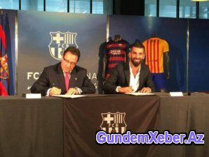 Arda Turan “Barselona” ilə rəsmi müqavilə imzaladı