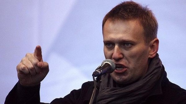 Rusiyanın müxalifət lideri Aleksey Navalnı Vladimir Putini məhkəməyə verib