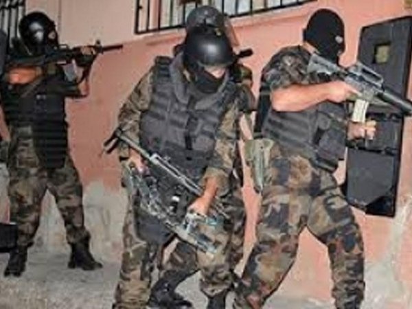 Türkiyədə 10 terrorçu saxlanıldı