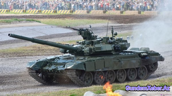Rusiyadan Ermənistana tank göndərildi – (VİDEO)