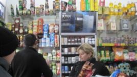 Nazir müavini iri supermarketləri «vurdu»