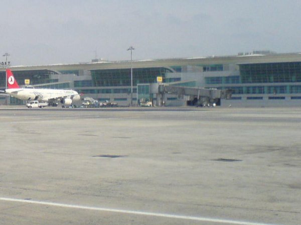 İstanbul aeroportunda bomba həyəcanı