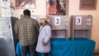 Qırğızıstanda referendum başa çatıb, Konstitusiyaya düzəlişlər dəstəklənib