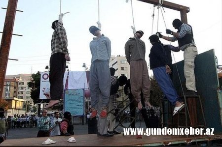 İran daha 4 nəfəri dar ağacından asdı
