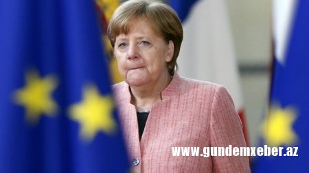 Alman mətbuatı Merkeli itirib