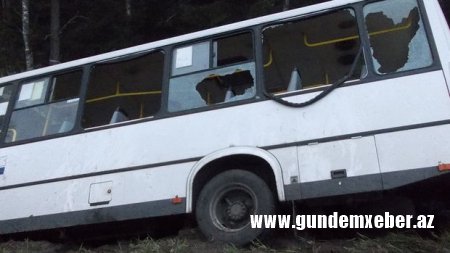 Rusiyada avtobus yük maşını ilə toqquşdu: 10-dan çox ölü