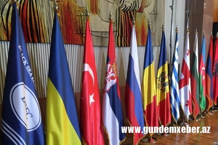 Ermənistan rəsmisi Azərbaycana gələcək