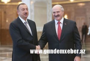 Lukaşenko İlham Əliyevi təbrik etdi