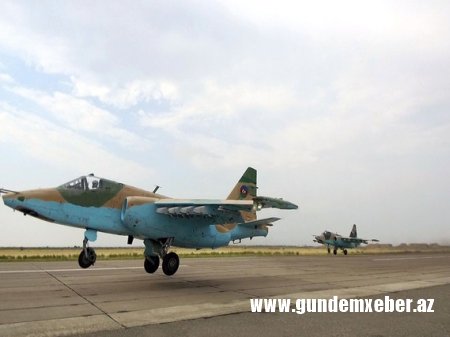 Azərbaycan Ordusu MiQ-29 və Su-25 təyyarələri ilə təlim keçirib