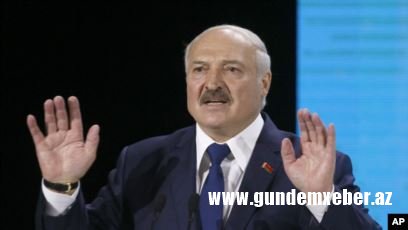 Lukaşenko: "Kütləvi iğtişaşlara çağıran jurnalistlər ölkədən qovulmalıdır