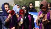 "Taliban" etiraz edən qadınlara atəş açdı