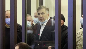 Saakaşvili növbəti dəfə hakim qarşısında