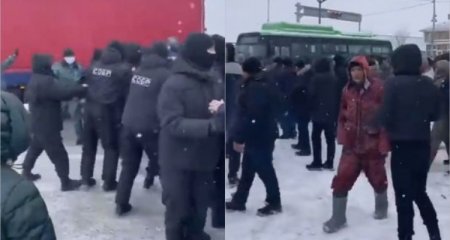 Qazaxıstanda aksiyaçılarla polis arasında toqquşma - Video