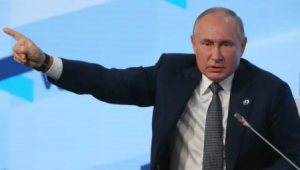 Putin 8 generalı Ukraynaya görə İŞDƏN QOVDU