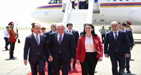 Ermənistan və Gürcüstan prezidentləri görüşüb - Foto