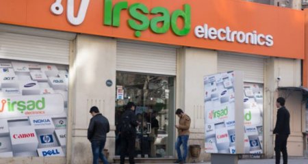 “İrşad Telecom”un satıcısı müştərini döydü