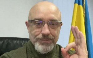 Ukrayna müdafiə naziri amerialı həmkarı ilə "referendumu" müzakirə edib