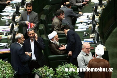 Təbrizdən olan millət vəkili: “İranda nazirlər parlamentin üzvlərinə rüşvət verirlər” - FOTO