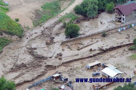 Tacikistanda yağışlardan sonra ölənlərin sayı artıb