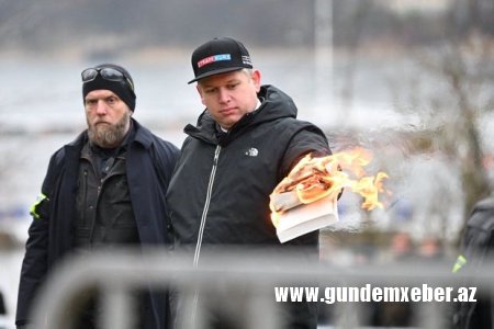 İsveç polisi Quranı yandıranlara dəstək oldu